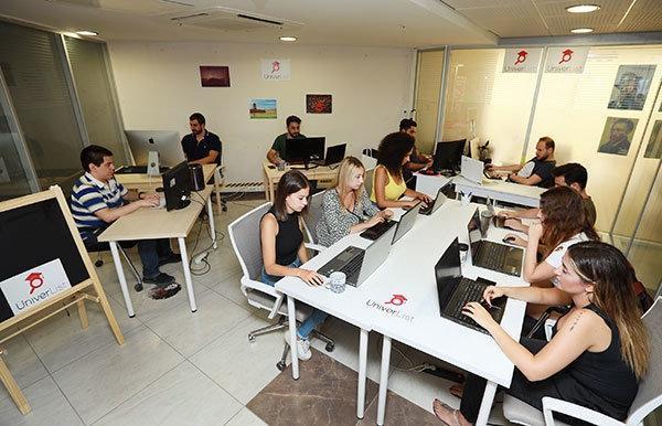 Yaşar Üniversitesi yükselişe geçti