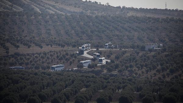 ÖSO birlikleri araçlarla Kilisten Suriyeye geçti