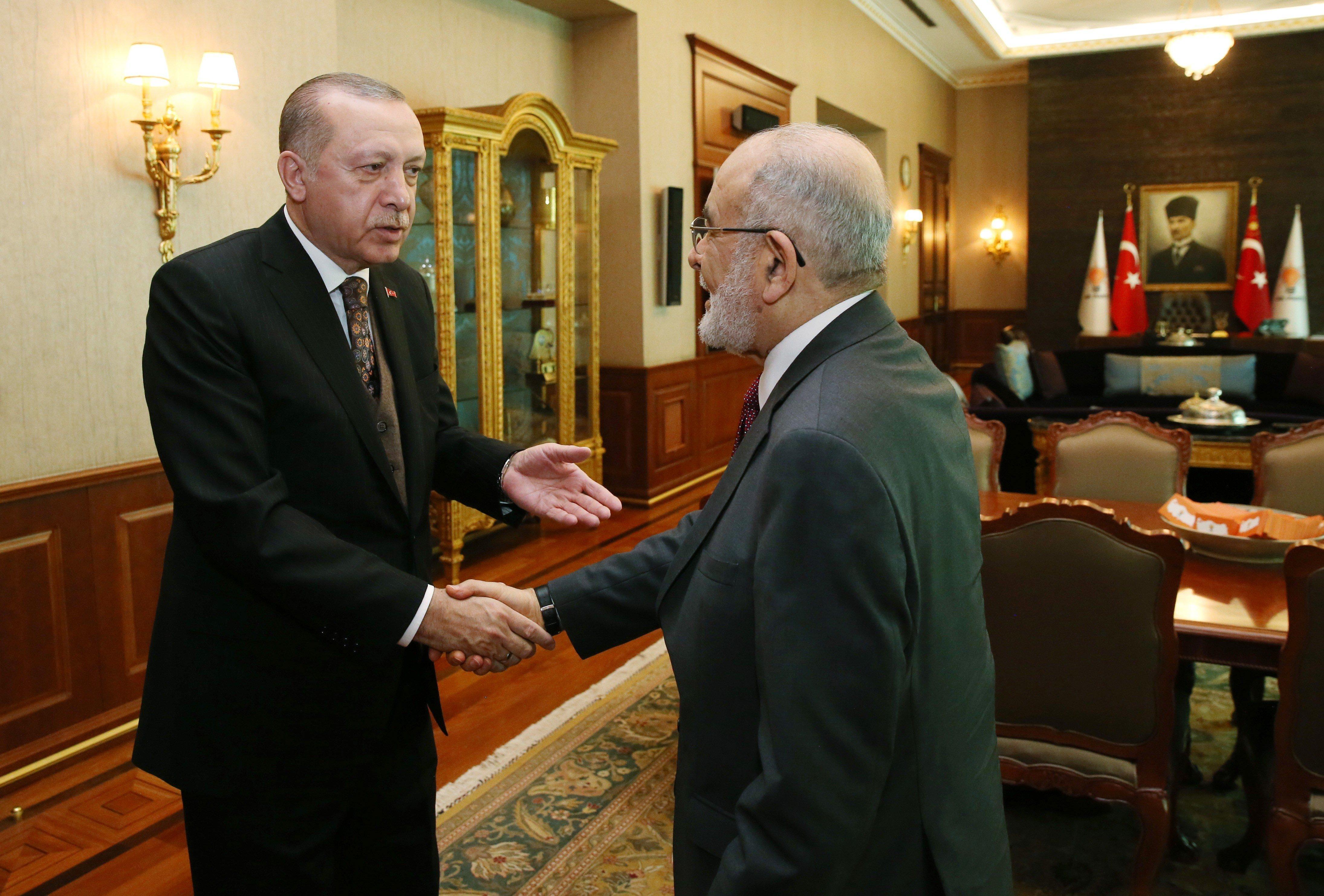 Cumhurbaşkanı Erdoğan SP lideri Temel Karamollaoğlu ile görüştü