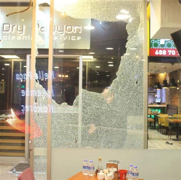İstanbulda sabaha karşı çorbacıda çatışma: 3 yaralı