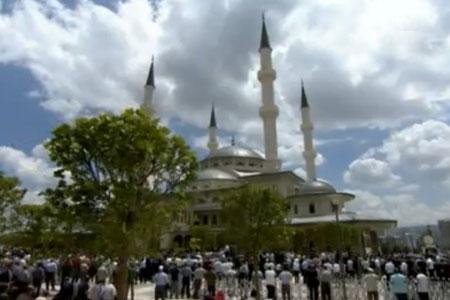 Cumhurbaşkanı Erdoğan Beştepe Millet Camisini açtı