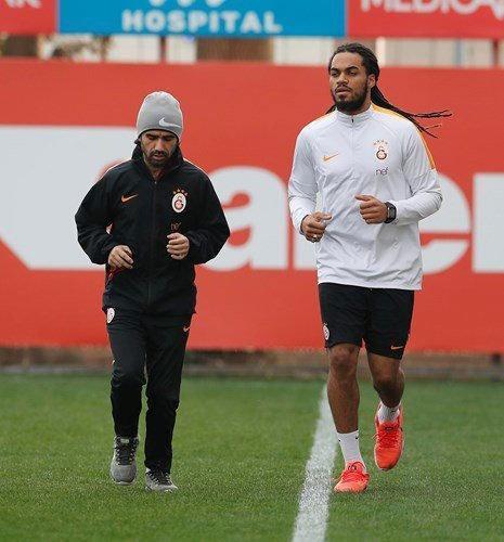 Galatasarayda Fernando takımla birlikte çalıştı