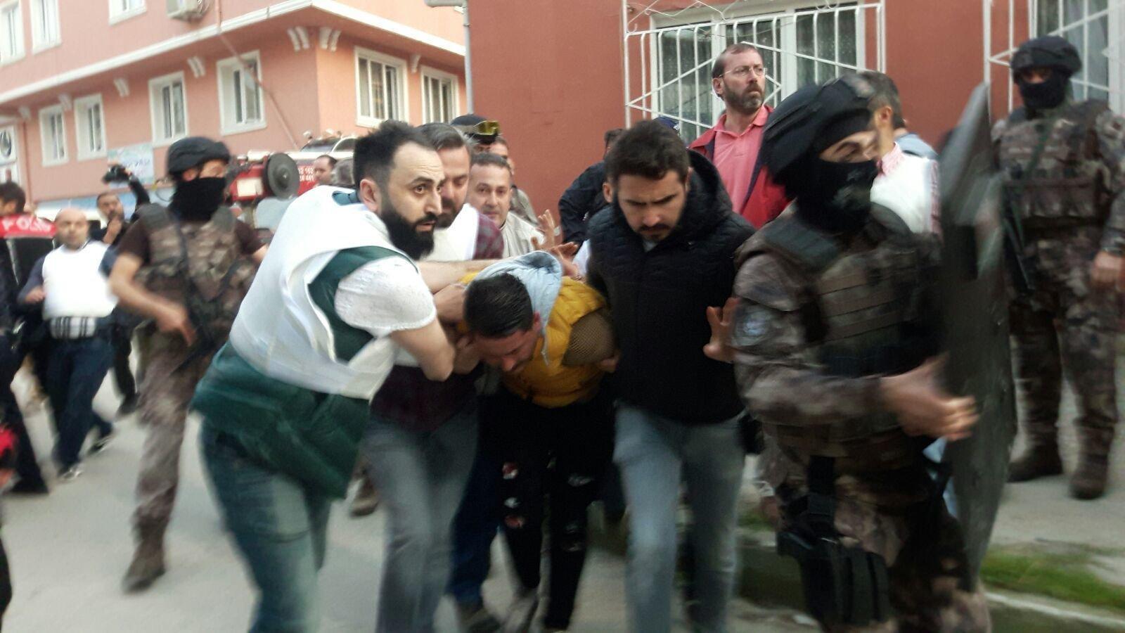 1 kişiyi öldürüp 2 kişiyi yaralayan cezaevi firarisi: Namusum için