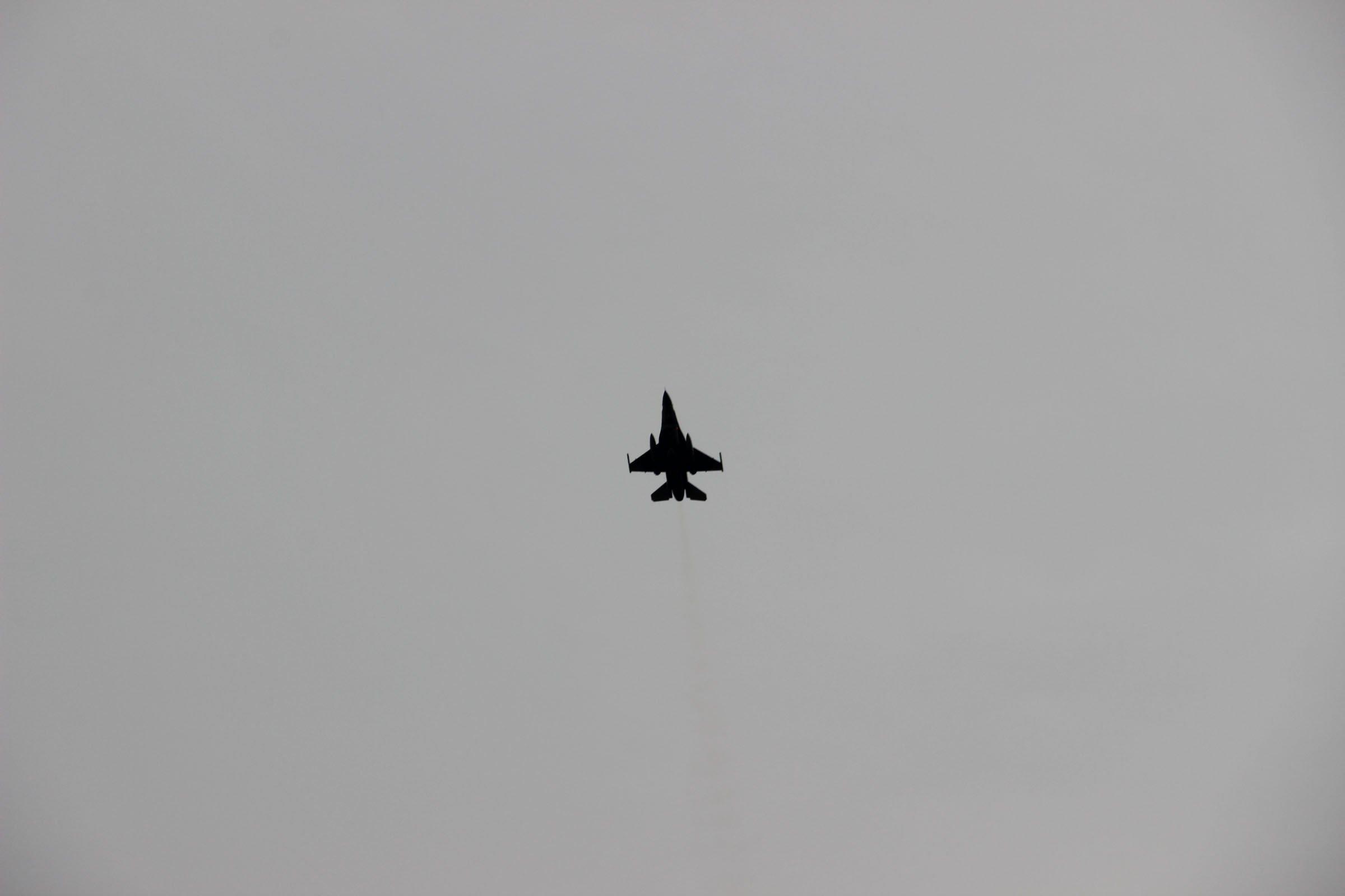 F-16lar Afrin için Diyarbakırdan havalandı