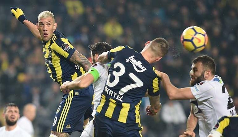 Fenerbahçe-Akhisarspor maçı özeti