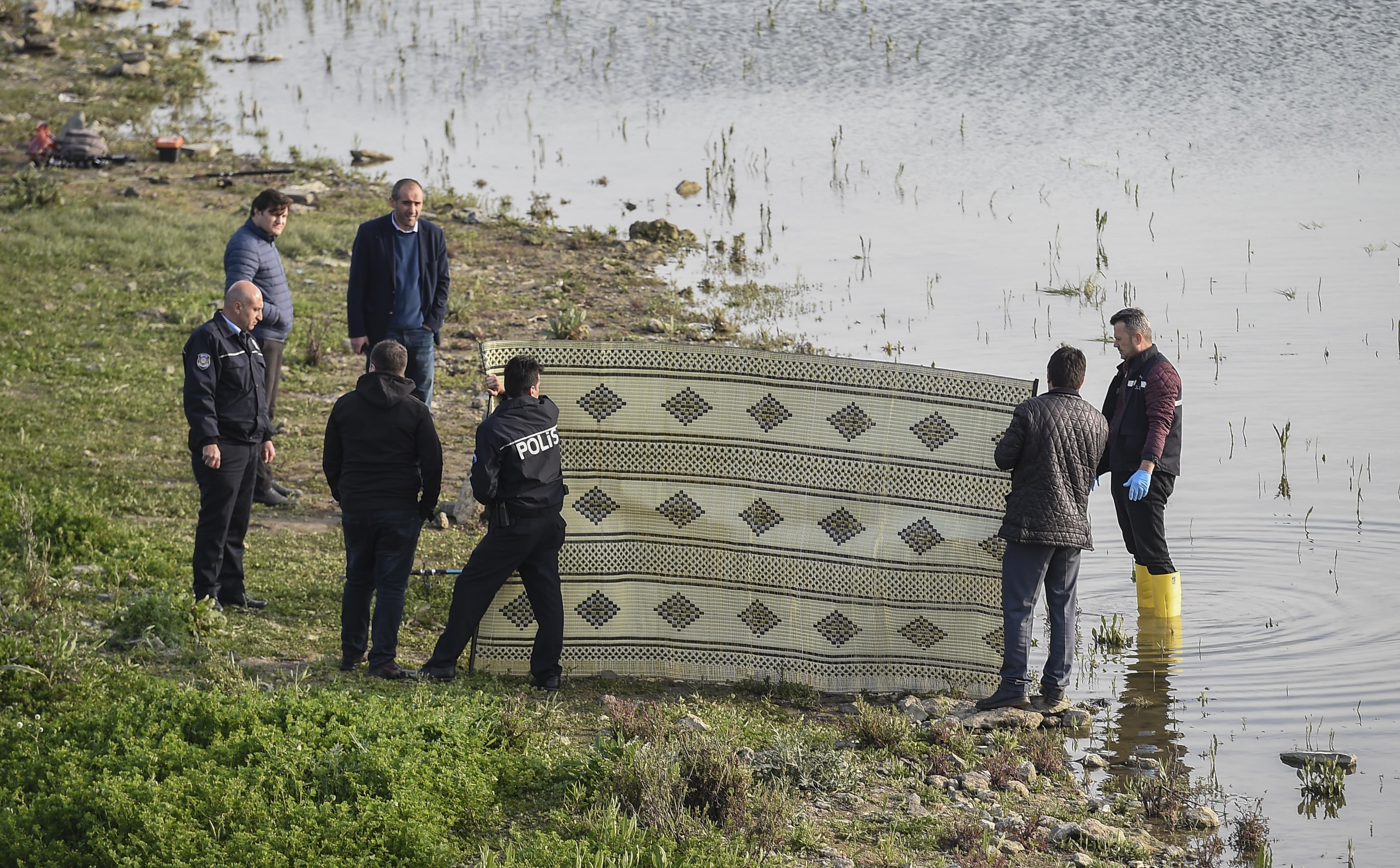 Arnavutköyde balıkçıların oltasına çocuk cesedi takıldı