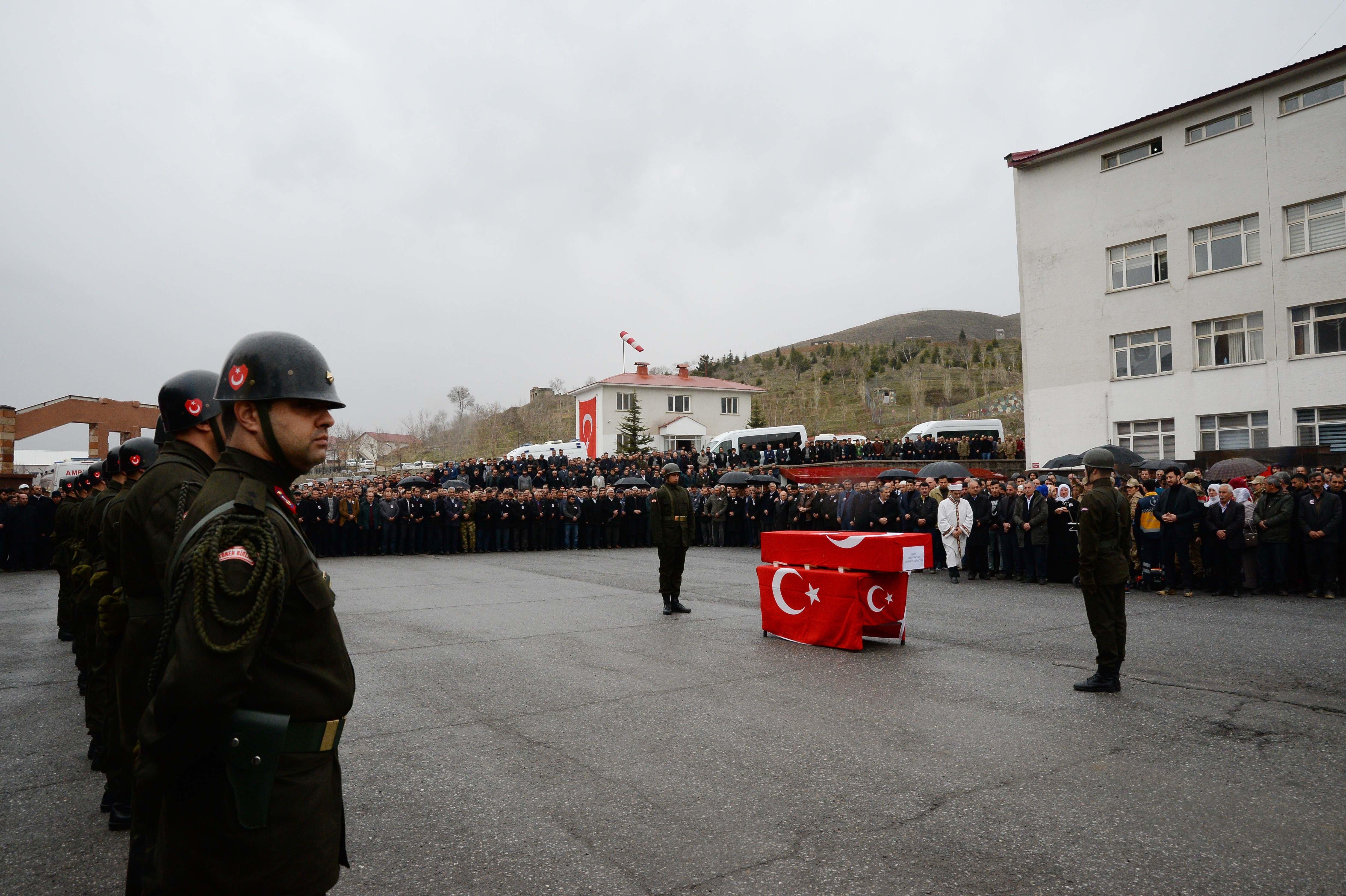 Şehit güvenlik korucusu Sedat Aktaş son yolculuğuna uğurlandı