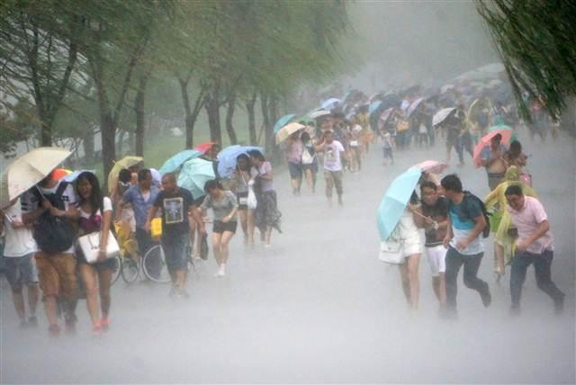 Tayvanı vuran Soudelor tayfunu Çine yaklaşıyor