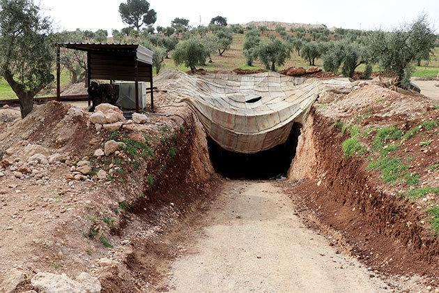 Teröristlerin Afrin merkezdeki tünelleri böyle görüntülendi