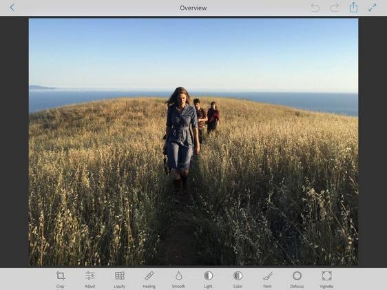 Adobe, mobil için yeni Photoshop hazırlıyor