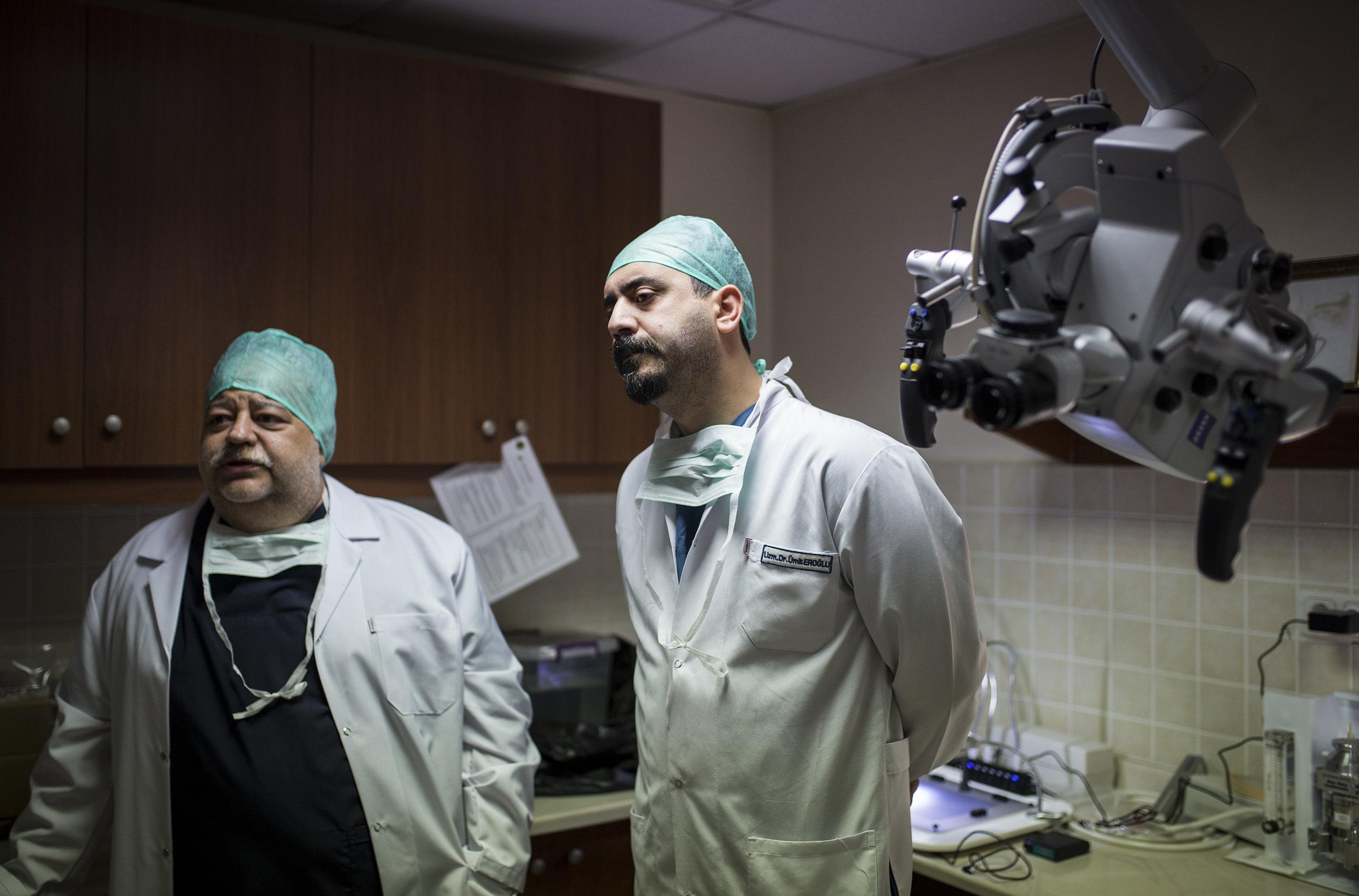 Beyin cerrahisinde dünyanın ilk robotik ameliyatı Türkiyede yapıldı