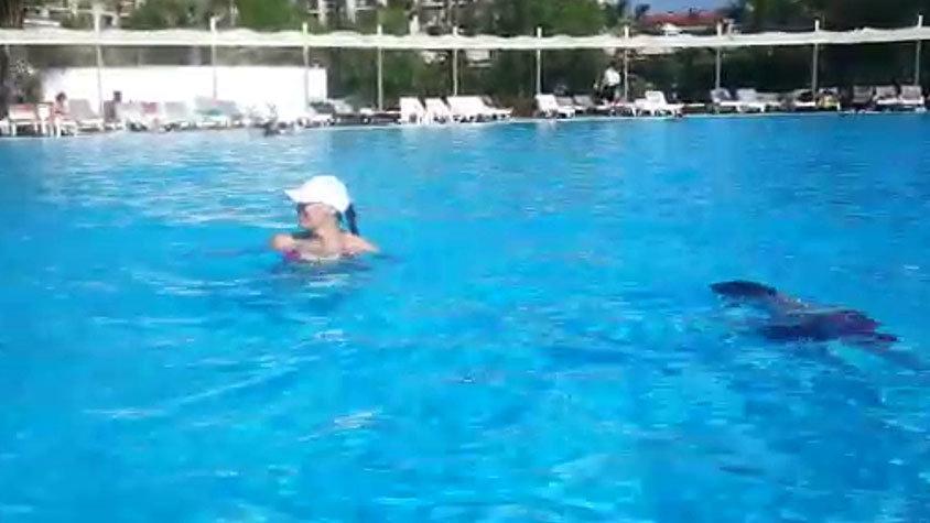 Oğlu otel havuzunda boğulan anne: Otelin ihmali yüzünden boğuldu