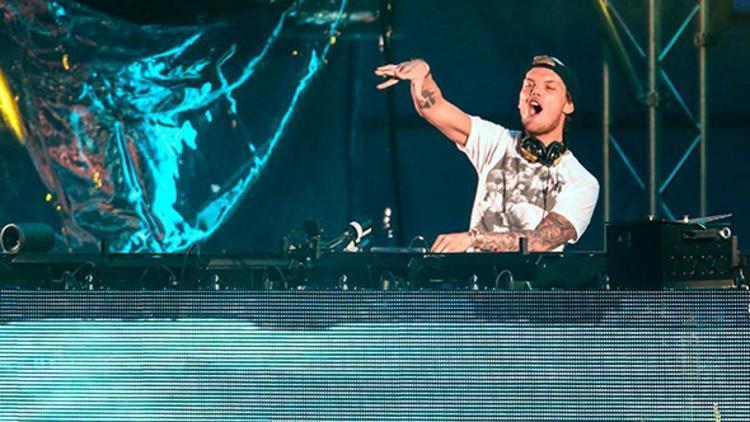 DJ Avicii hayatını kaybetti