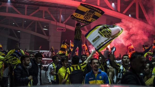 Ankaragücü taraftarlarının Süper Lig sevinci