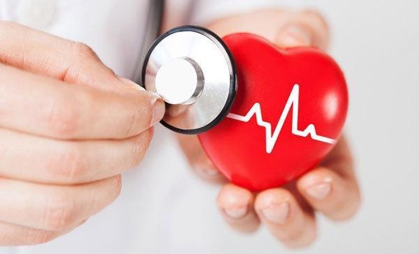 Kalp krizi geçirme yaşı düşüyor (Her 5 ani ölümden 1inin sebebi kalp krizi)