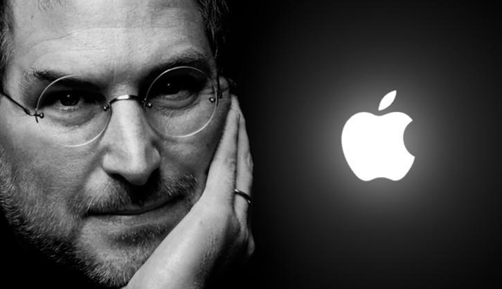 Tim Cook, Steve Jobsı andı
