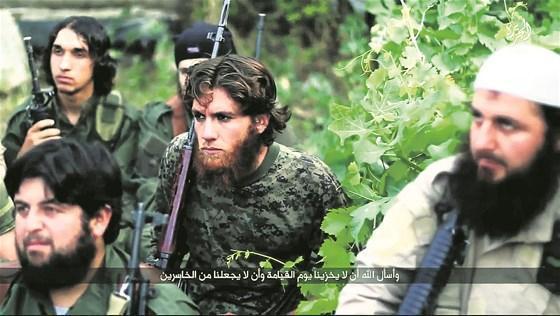 IŞİDin Türk teröristleri video yayınladı