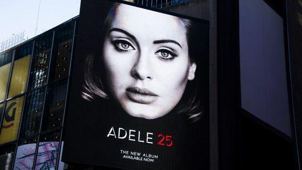 Adelein yeni albümü tarihi satış rekoru kırdı