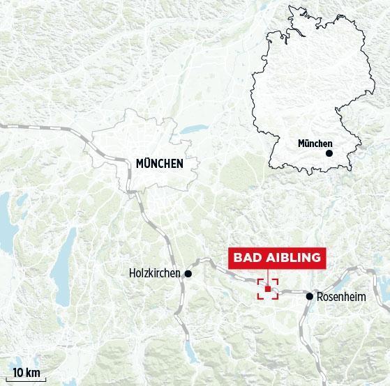 Almanyada iki tren kafa kafaya çarpıştı