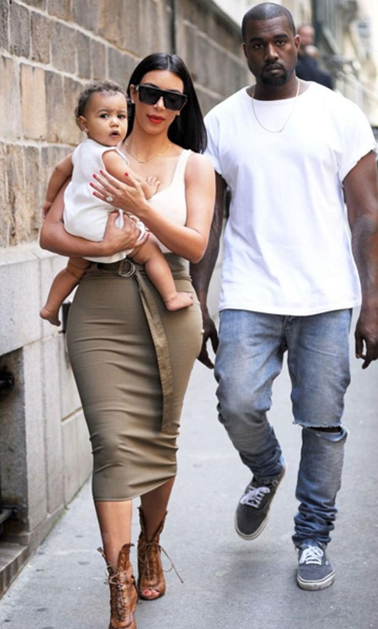 Kim Kardashian oğlunun ilk fotoğrafını paylaştı