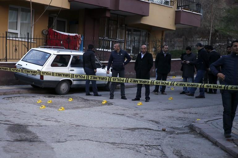 Ankarada iki aile arasında silahlı çatışma: 28 yaralı