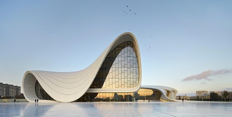 Ünlü mimar Zaha Hadid hayatını kaybetti