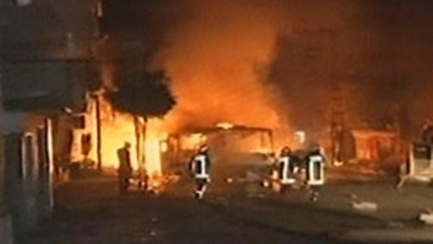 Gaziantepte Emniyete bombalı araçla saldırı