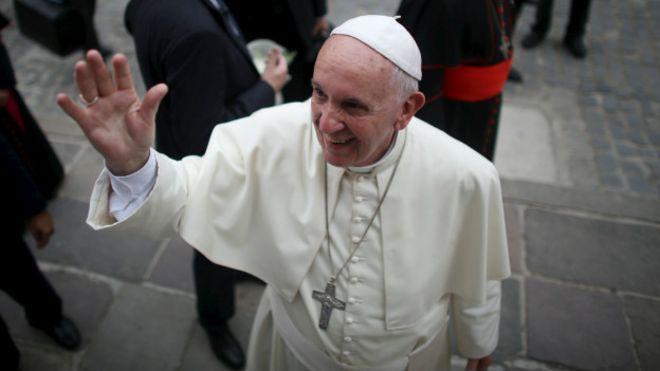 Papa: Devletler laik olmalı