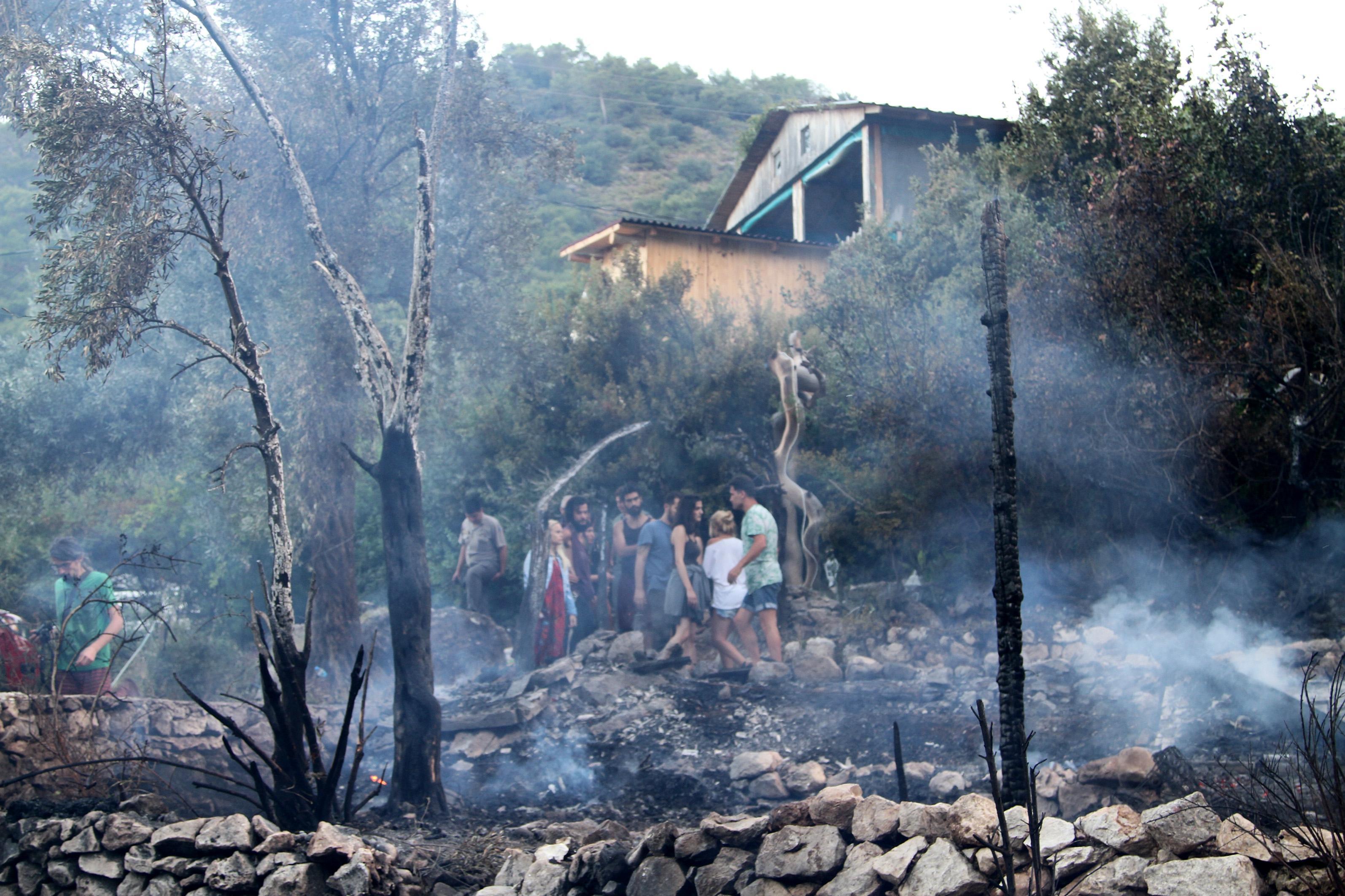 Kabak Koyunda feci yangın: 19 bungalov kül oldu