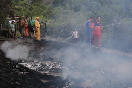 Kabak Koyunda feci yangın: 19 bungalov kül oldu