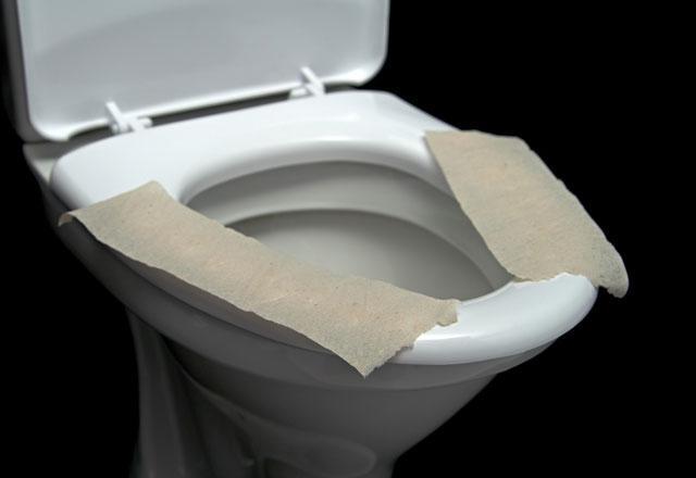 Klozete tuvalet kağıdı seriyor musunuz