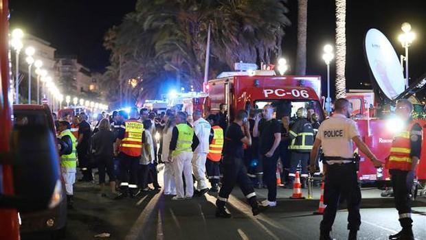 Fransada terör saldırısı: 84 ölü