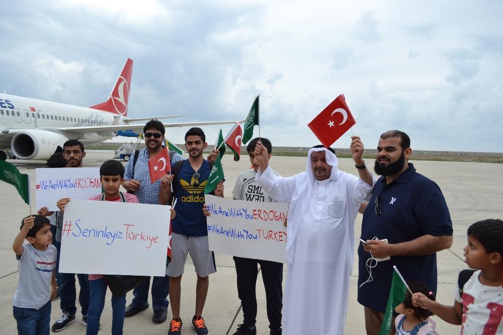 Arap turistlerden Cumhurbaşkanı Erdoğana destek