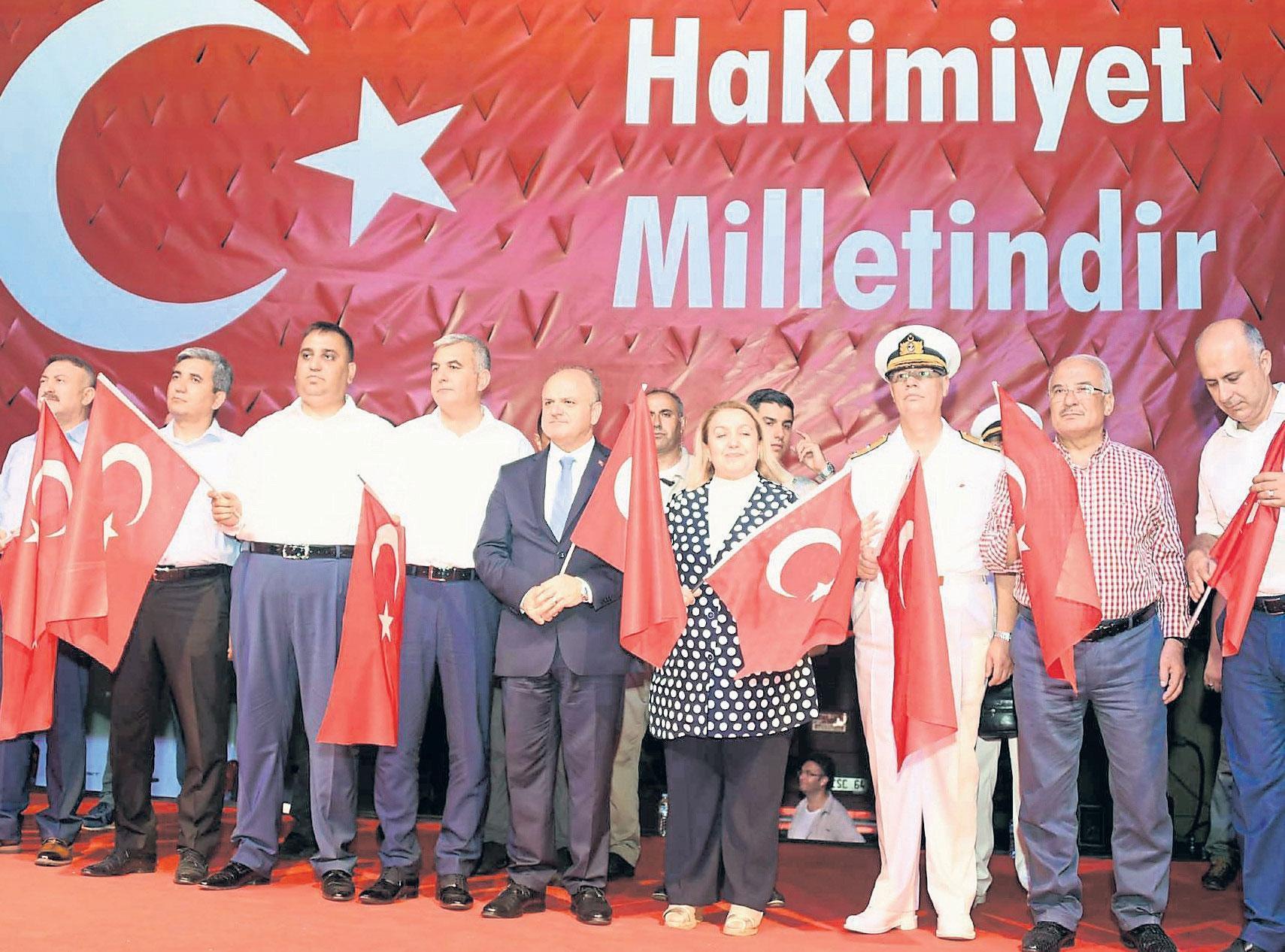 Mersin Büyükşehir Belediye Başkanı Burhanettin Kocamaz: Ülkücüden FETÖcü olmaz