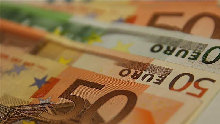 Dolar bugün kaç TL Euro ne kadar oldu 24 Şubat son dakika döviz kuru