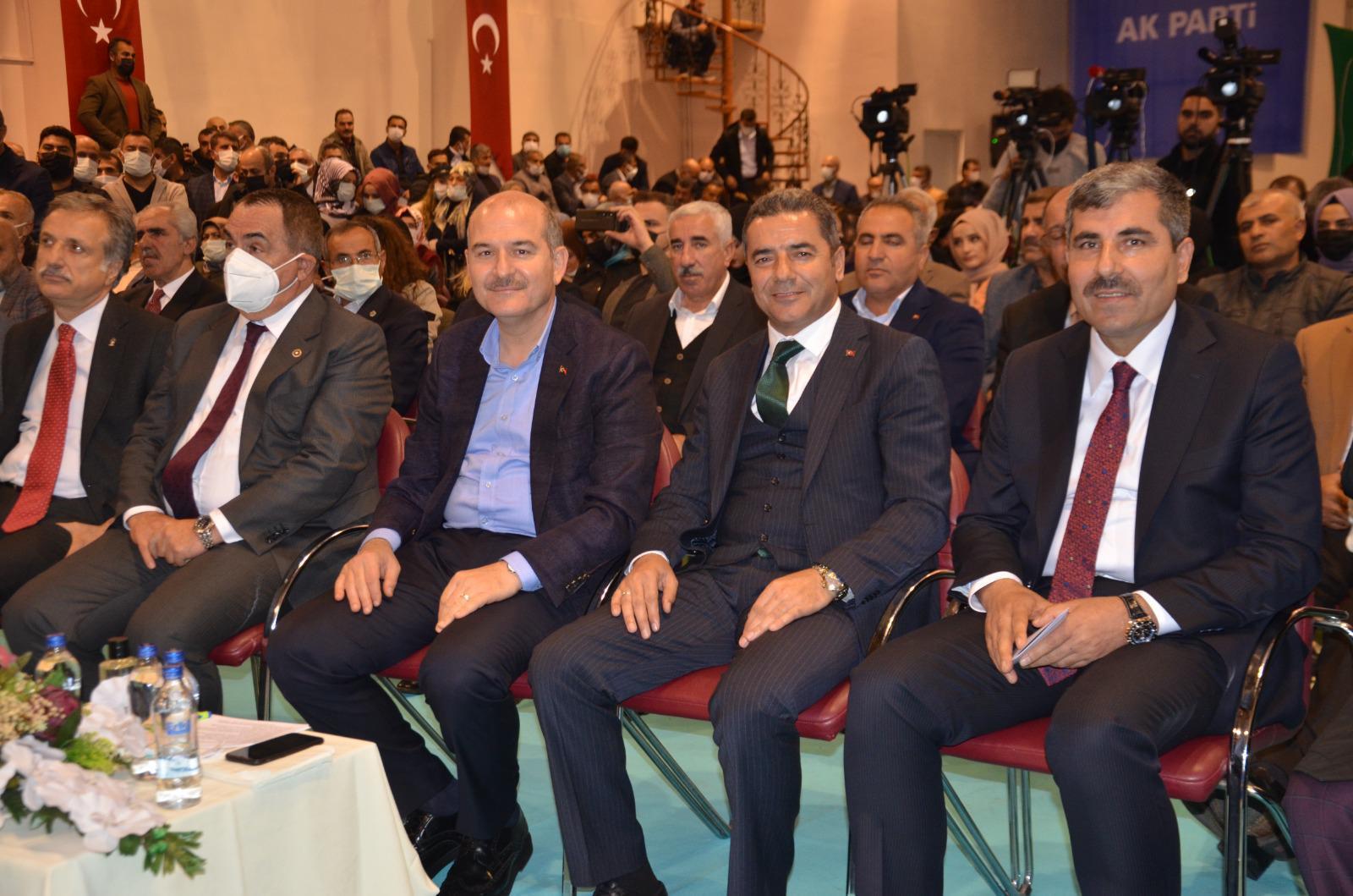 İçişleri Bakanı Süleyman Soylu AK Parti ile CHP arasındaki puan farkını açıkladı