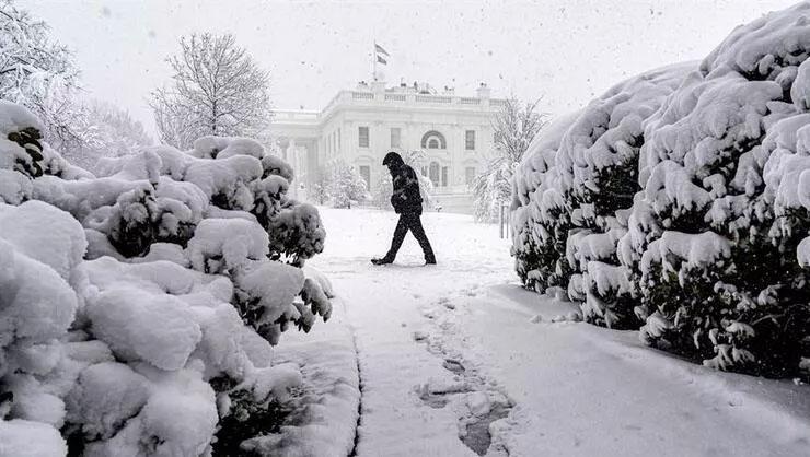 ABD Başkanı Biden kar fırtınasında mahsur kaldı