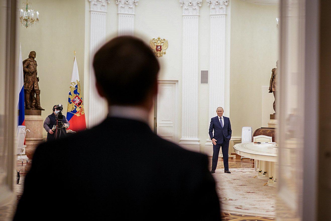 Putin-Macron görüşmesi, dünya basınında: Masa detayı