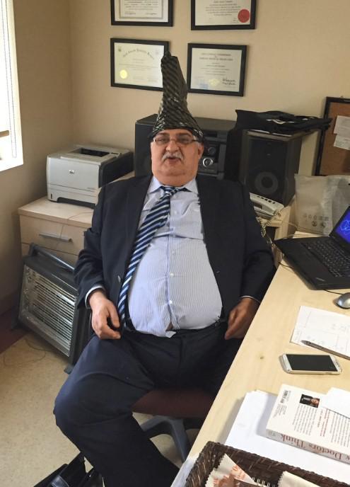 Profesör Mehmet Bülent Tırnaksıza acı veda Gözyaşları sel oldu Affet bizi Bülent