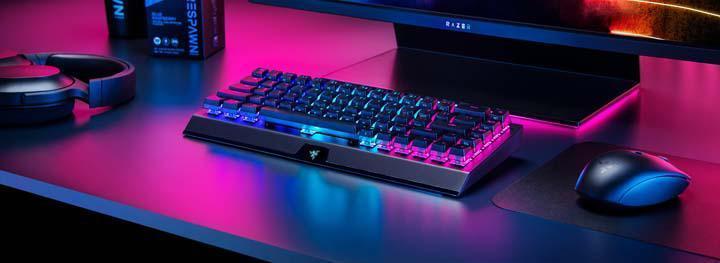 Razer, oyunculara özel mini kablosuz klavyesini kullanıcılara sundu