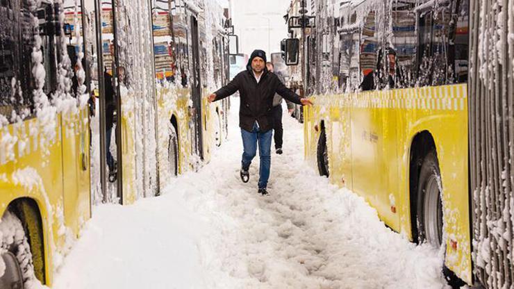 İstanbula kar yağacak mı Meteoroloji Danışmanı duyurdu Kar İstanbula...