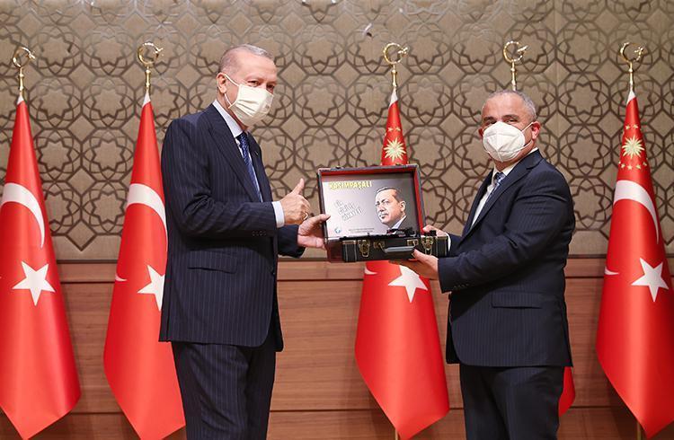 Cumhurbaşkanı Erdoğan: 2023, Türkiyenin ve Türk milletinin yeniden şahlanışının sembolüdür