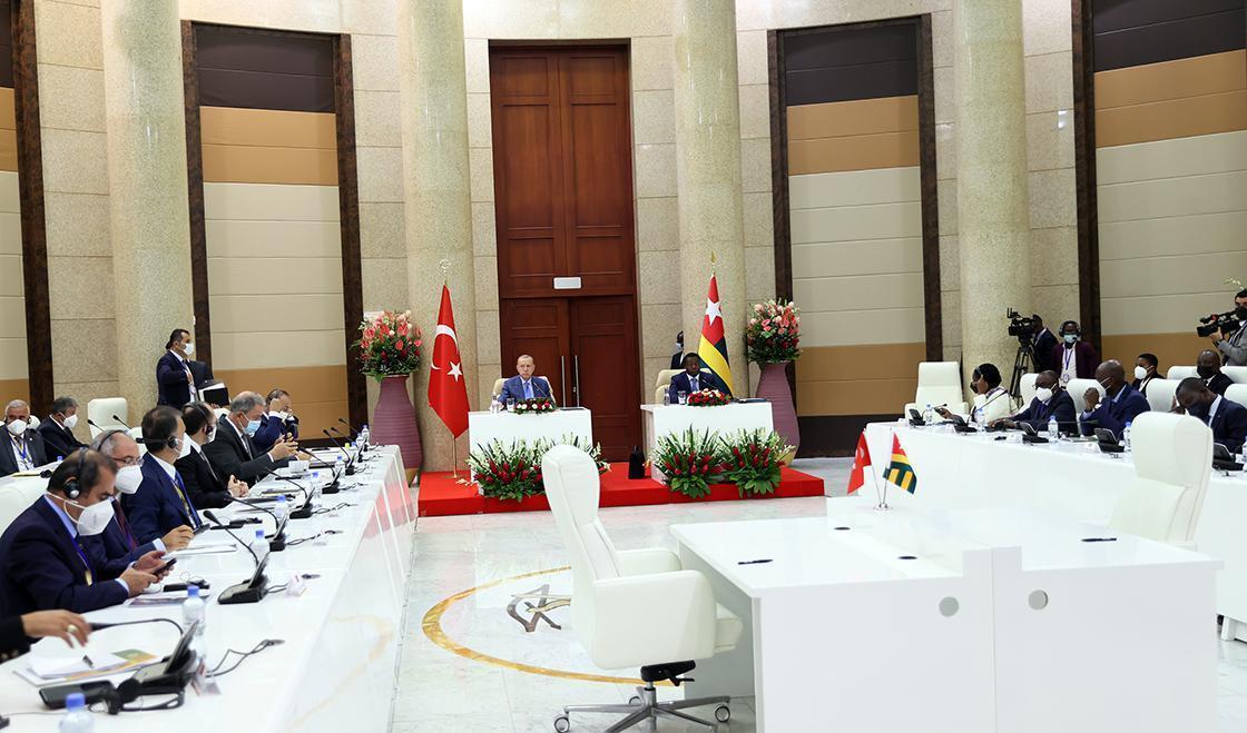 Cumhurbaşkanı Erdoğan: Togonun FETÖ ile mücadelemiz bağlamında verdiği destek takdire şayandır
