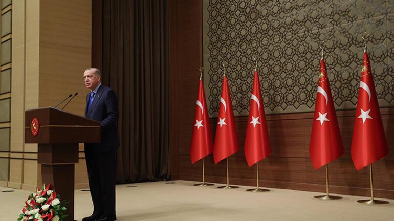 Cumhurbaşkanı Erdoğandan Türkçenin önemine vurgu: Milli mücadeledir