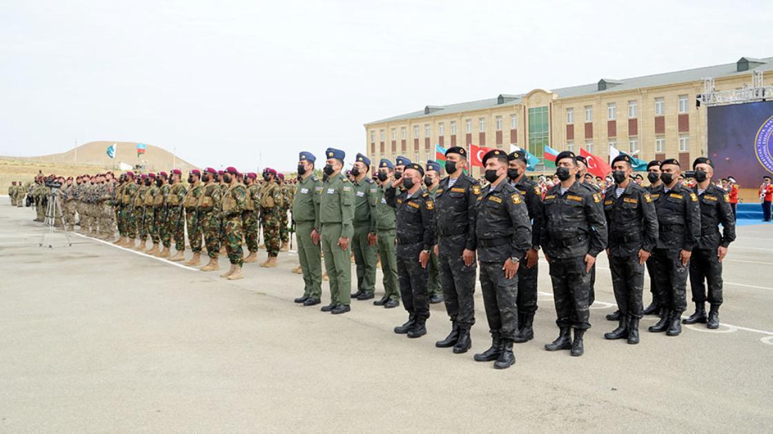 Türkiye, Azerbaycan ve Pakistan özel kuvvetleri Baküde ortak tatbikata başladı