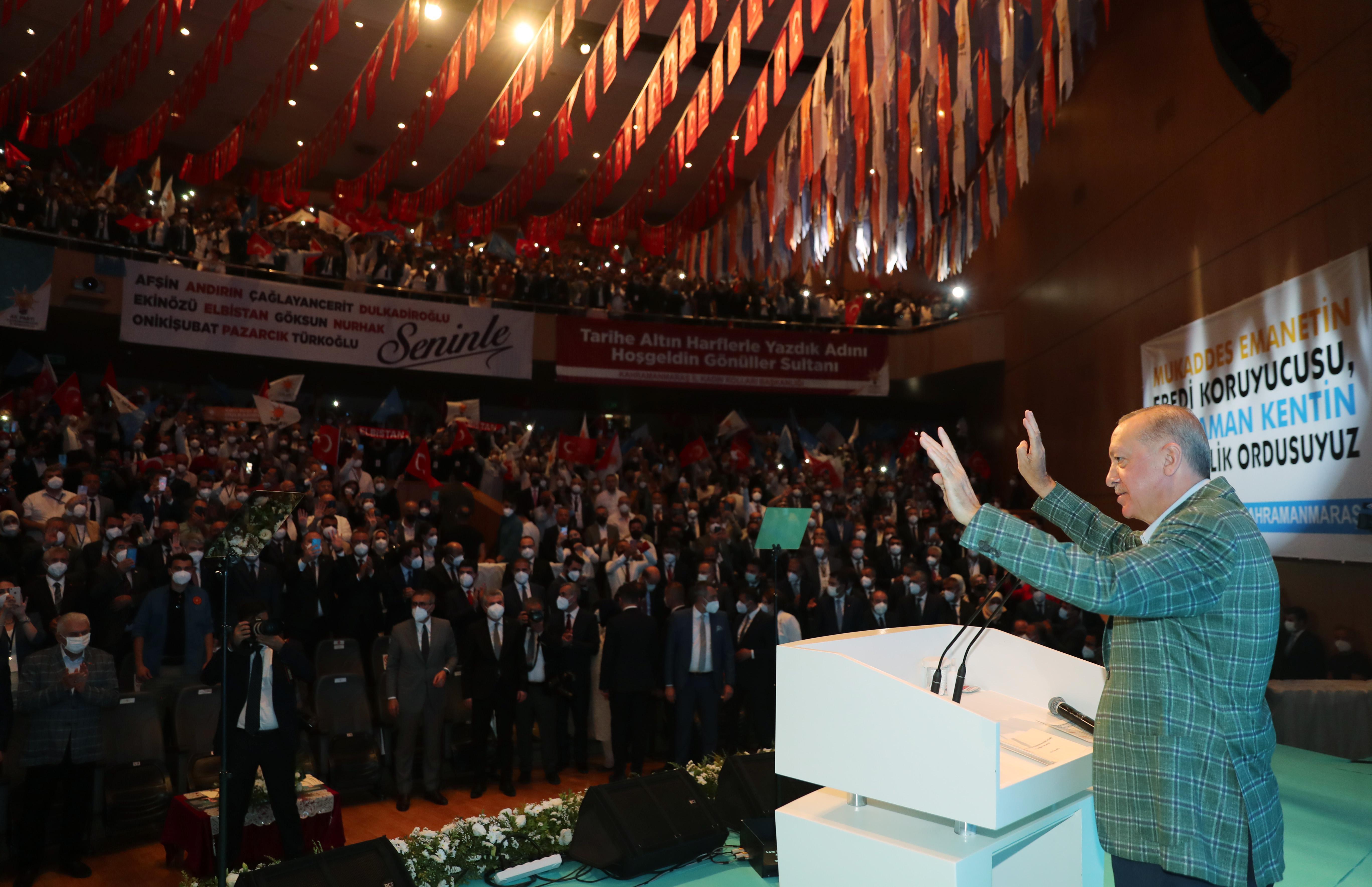 Son dakika: Erdoğandan Meral Akşenere Fatih tepkisi Sen kimi kime benzetiyorsun, kimlerle yürüyorsun