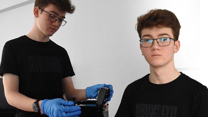PCR testi üreten 17 yaşındaki lise öğrencisine üniversiteden onay