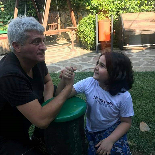 İstanbulda feci kaza Baba ve oğlu hayatını kaybetti