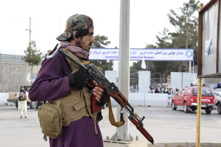 Son dakika: Taliban Afganistanda kadın sesini yasakladı