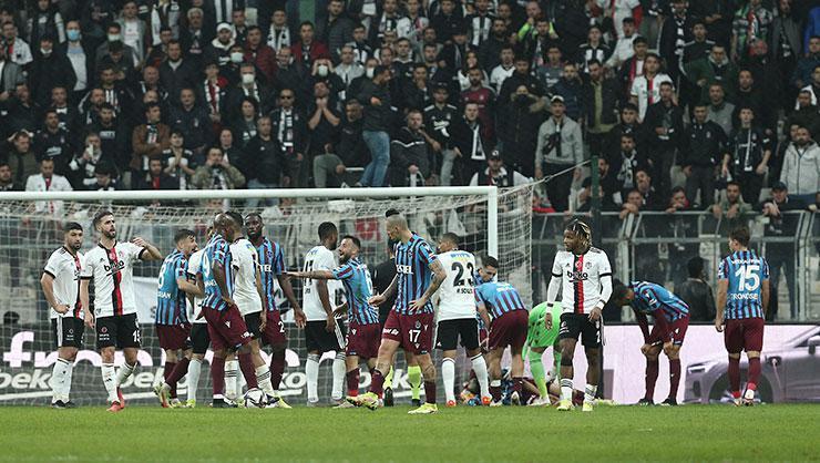 Trabzonspor İstanbuldan lider döndü